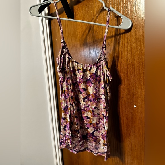 Old Navy Floral Ruffle Camisole Tank Top - Picture 3 of 3